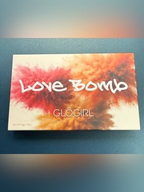 GloGirl Love Bomb Eyeshadow Palette - Warm Red & Orange Shades